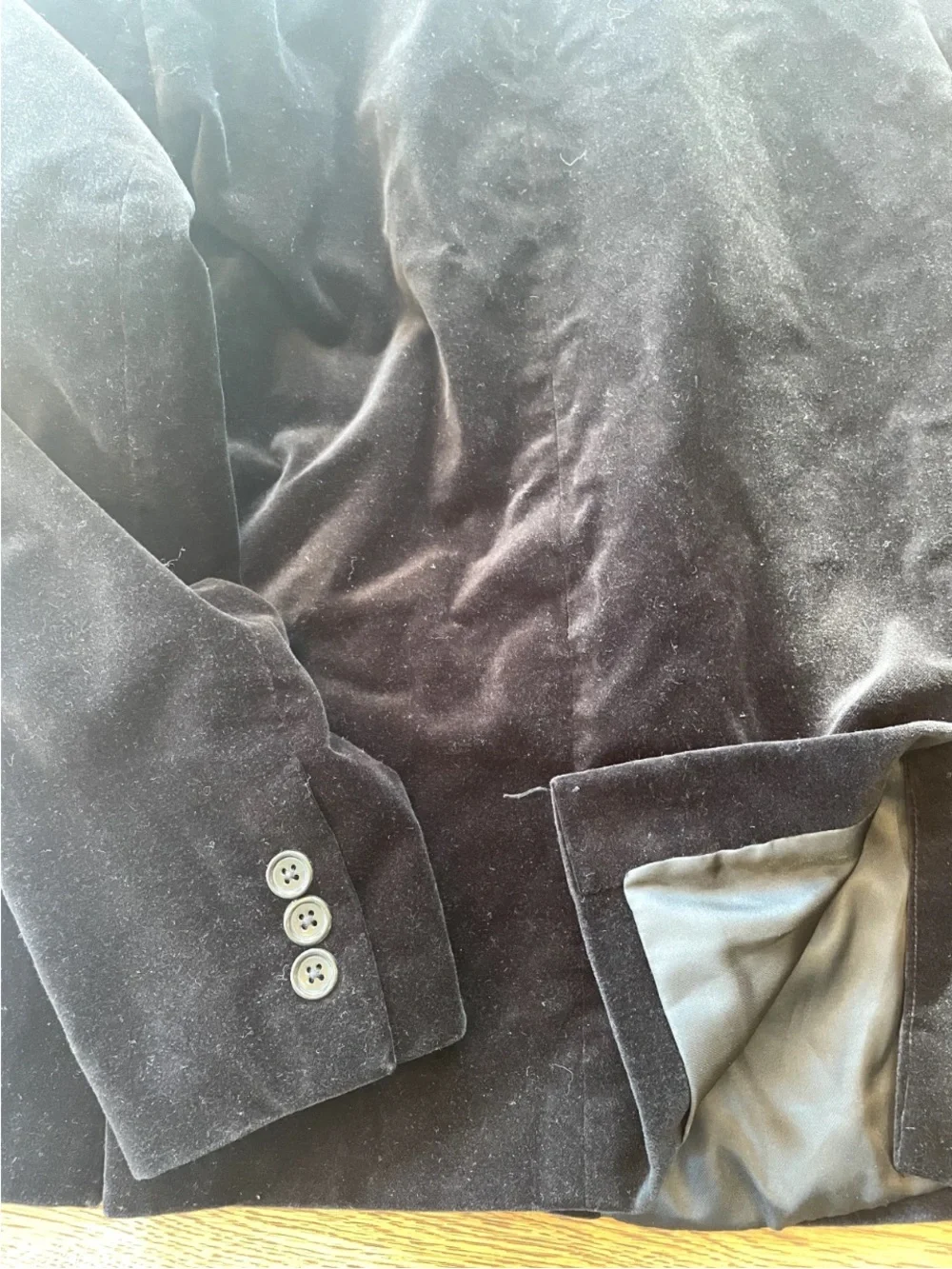 The Children's Place Black Velvet Sport Coat jacket formal wedding size Boys 12